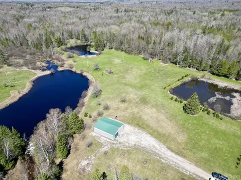 16498 Timber Ln, Rock, MI 49880
