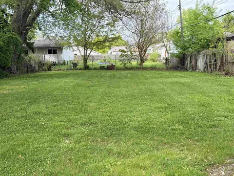 2042 Cloverdale, Monroe, MI 48161