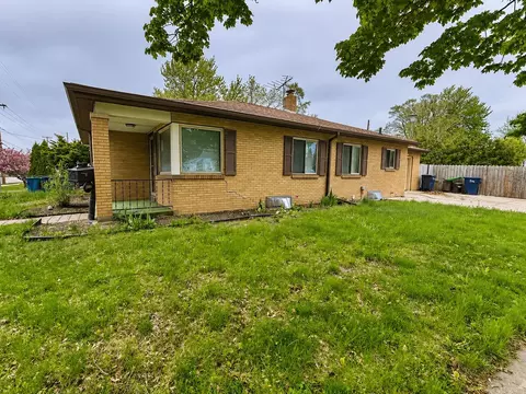 1500 N Trumbull, Bay City, MI 48708
