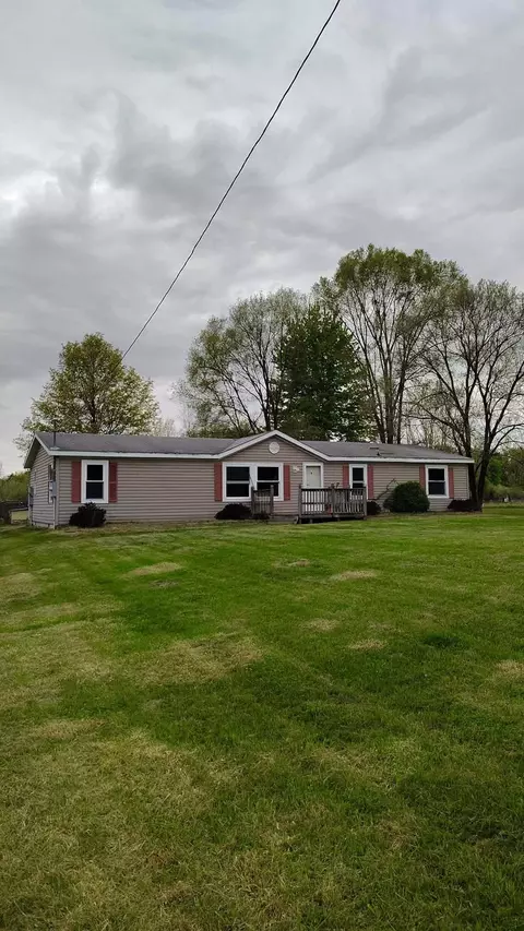 8602 S Fordney, Saint Charles, MI 48655