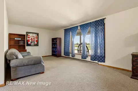 Living - 12975 Frost, Hemlock, MI 48626 photo 1 of 8