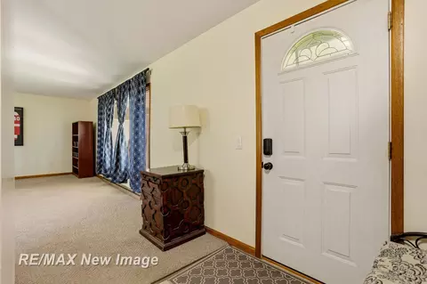 Entry Way - 12975 Frost, Hemlock, MI 48626 photo 2 of 4