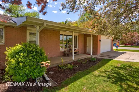 Exterior - 12975 Frost, Hemlock, MI 48626 photo 3 of 9