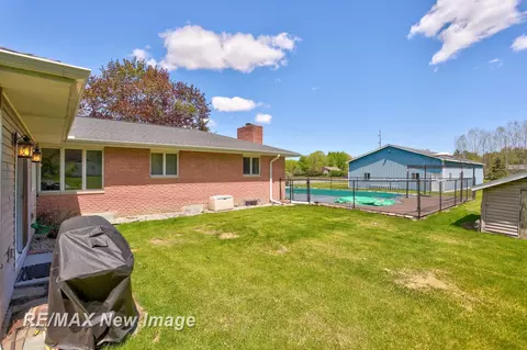 Exterior - 12975 Frost, Hemlock, MI 48626 photo 7 of 9