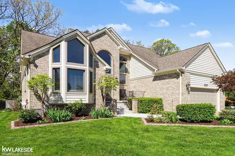 Exterior - 47619 Lamplighter, Macomb, MI 48044 photo 4 of 12