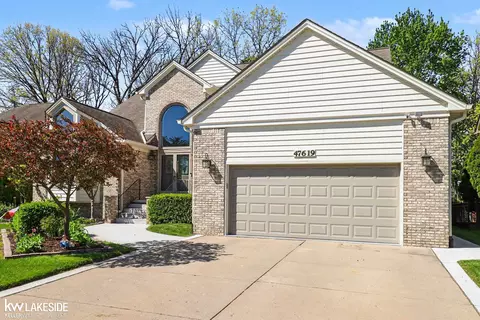 Exterior - 47619 Lamplighter, Macomb, MI 48044 photo 5 of 12