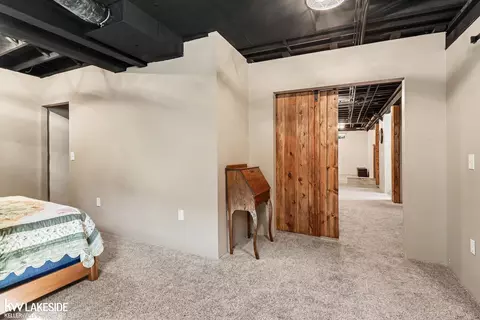 Bedroom - 47619 Lamplighter, Macomb, MI 48044 photo 8 of 9