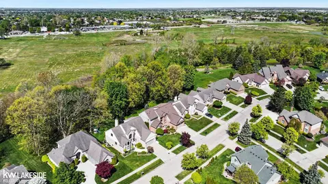 View/Area - 47619 Lamplighter, Macomb, MI 48044 photo 4 of 4