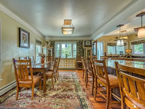 Dining - 404 Elm, Monroe, MI 48162 photo 2 of 3
