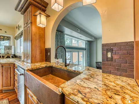 Kitchen - 404 Elm, Monroe, MI 48162 photo 5 of 7