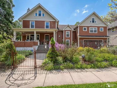 Exterior - 404 Elm, Monroe, MI 48162 photo 5 of 25