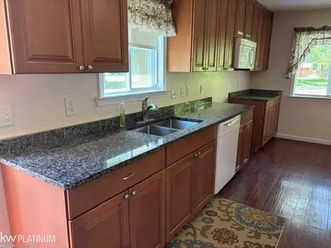 Kitchen - 9083 Island, Clay, MI 48001 photo 3 of 3