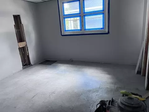 410 E Fourth, Flint, MI 48503 photo 8