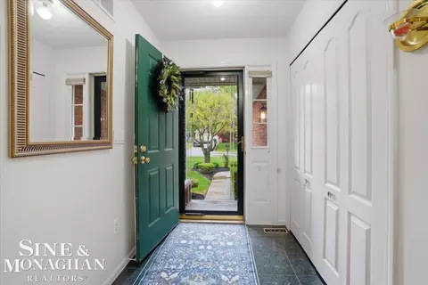 Entry Way - 2109 Ash, Saint Clair, MI 48079 photo 2 of 3