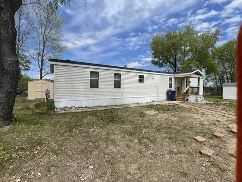 1048 Cordoba, Weidman, MI 48893