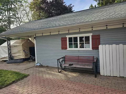 Exterior - 617 Pine, Owosso, MI 48867 photo 3 of 3