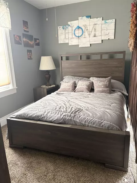Bedroom - 317 E 5th, Monroe, MI 48161 photo 5 of 10