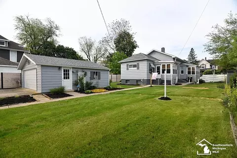 Exterior - 317 E 5th, Monroe, MI 48161 photo 9 of 18