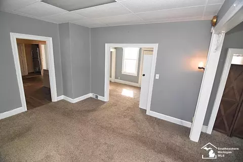 Living - 317 E 5th, Monroe, MI 48161 photo 4 of 5