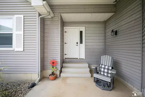Exterior - 8085 Wadding, Onsted, MI 49265 photo 3 of 10
