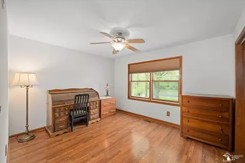 Bedroom - 8085 Wadding, Onsted, MI 49265 photo 1 of 9