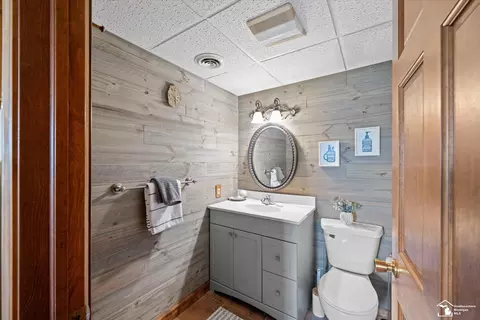 Bath - 8085 Wadding, Onsted, MI 49265 photo 5 of 5