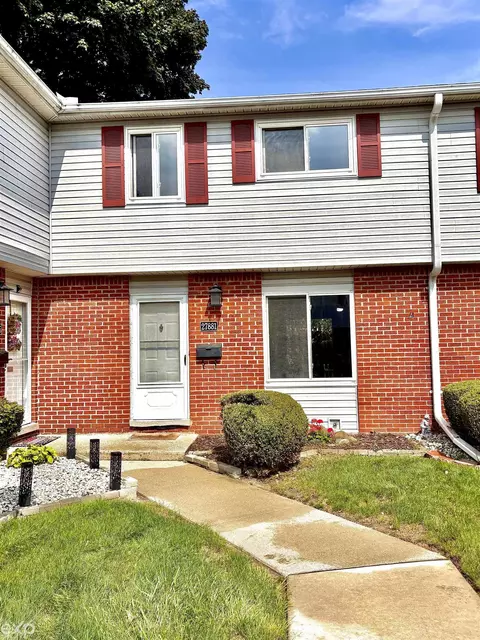 27881 Eastwick, Roseville, MI 48066