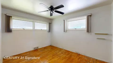 Bedroom - 1847 Barks, Flint, MI 48503 photo 3 of 4