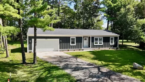 2588 E Greendale, Saginaw, MI 48603