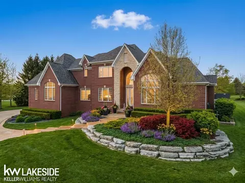 21901 31 Mile, Ray Twp, MI 48096