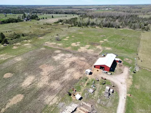 3848 Cr426 24th, Cornell, MI 49818