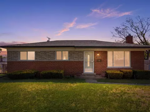 25542 Virginia, Warren, MI 48091