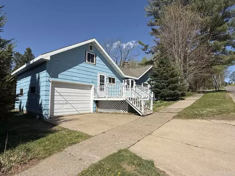 73 Allen, Iron River, MI 49935