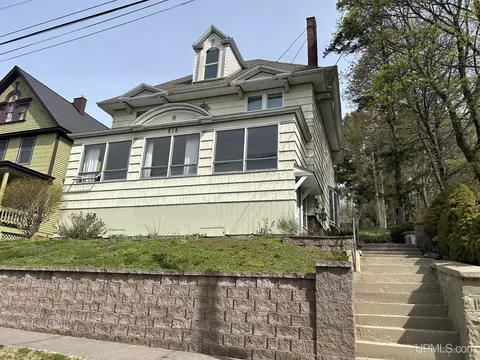 218 Mason, Hancock, MI 49930