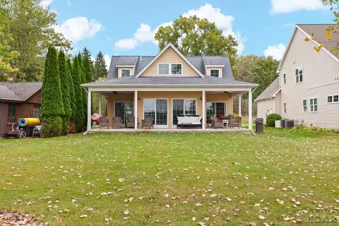 4547 Round Lk, Manitou Beach, MI 49253