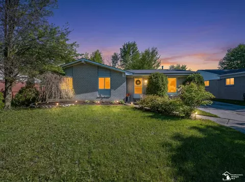 42064 Arthur, Belleville, MI 48111