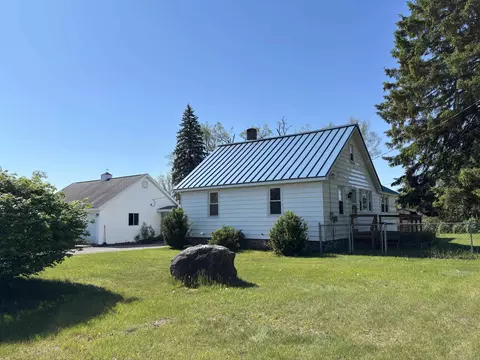 546 E Michigan, Farwell, MI 48622