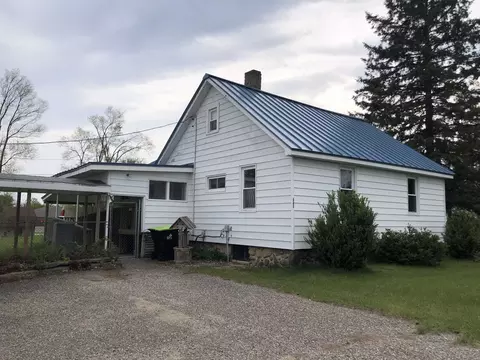 546 E Michigan, Farwell, MI 48622
