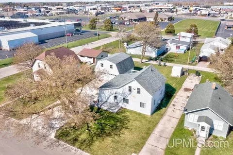 View/Area - 511 N 20th, Escanaba, MI 49829 photo 1 of 4