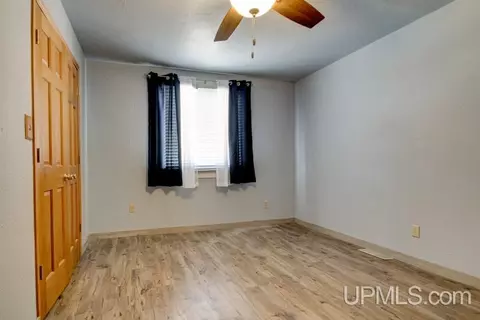 Bedroom - 511 N 20th, Escanaba, MI 49829 photo 1 of 5