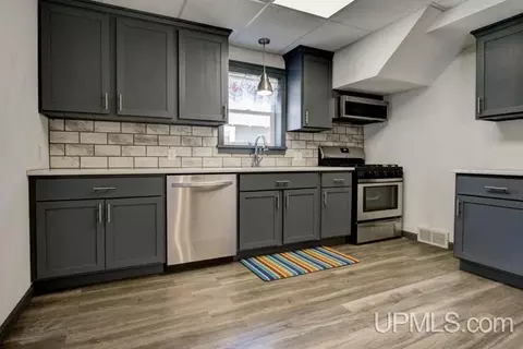 Kitchen - 511 N 20th, Escanaba, MI 49829 photo 1 of 4