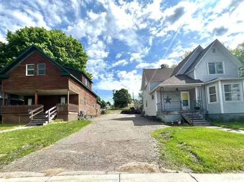 827 S Stephenson, Iron Mountain, MI 49801