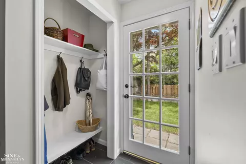 Entry Way - 106 Meadow, Grosse Pointe Farms, MI 48236 photo 2 of 5