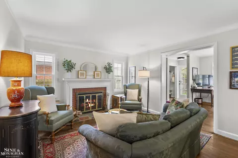 Living - 106 Meadow, Grosse Pointe Farms, MI 48236 photo 1 of 6