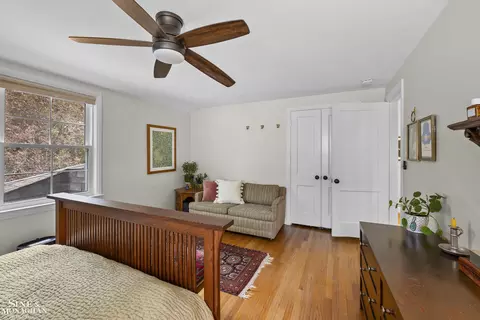 Bedroom - 106 Meadow, Grosse Pointe Farms, MI 48236 photo 6 of 6