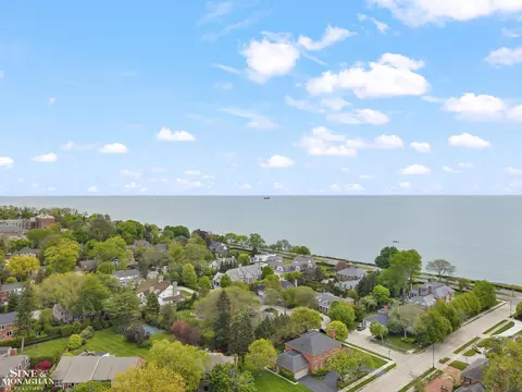 View/Area - 106 Meadow, Grosse Pointe Farms, MI 48236 photo 2 of 3