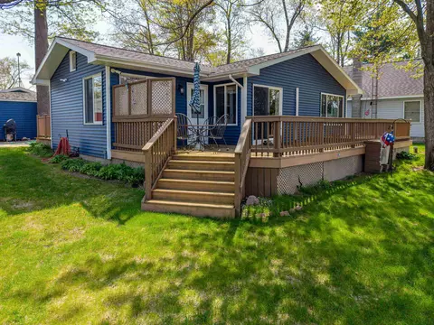 6599 Circle, Harrison, MI 48625