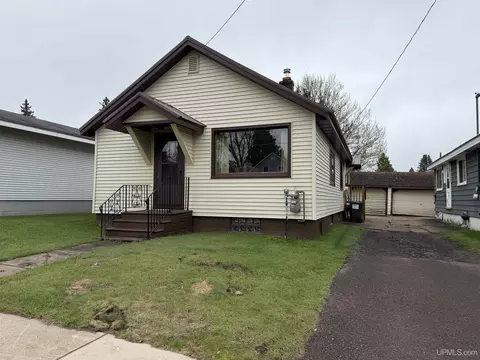 503 Oak, Hurley, WI 54534