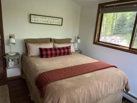 Bedroom - 2004 N N Hvn #LOT 47, Gladwin, MI 48624 photo 2 of 4