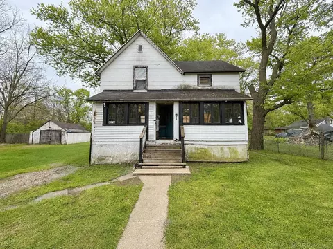 939 Field, Kalamazoo, MI 49048